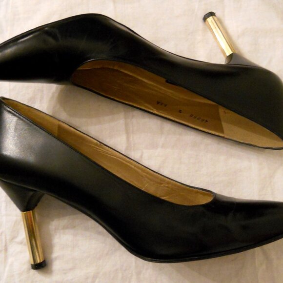 STUART WEITZMAN Black LEATHER Pumps 9 AAA VTG Hexagon High Heel Stiletto Shoes - Picture 11 of 14